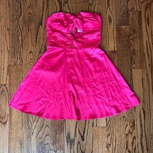 Chic Strapless Hot Pink Dress